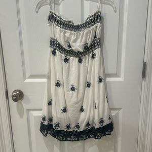Perfect summer strapless sundress